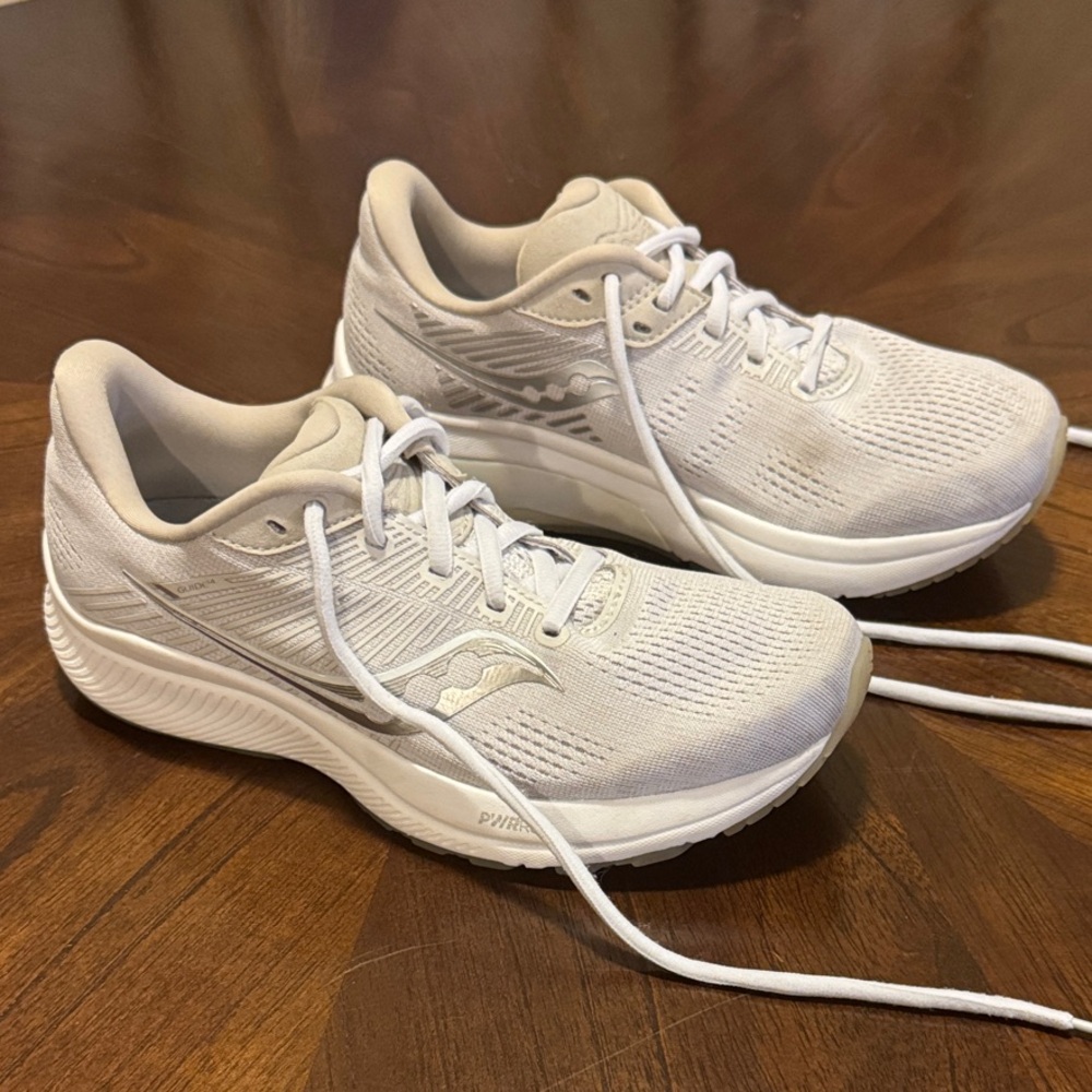 Saucony Women's Cream Athletic Shoes